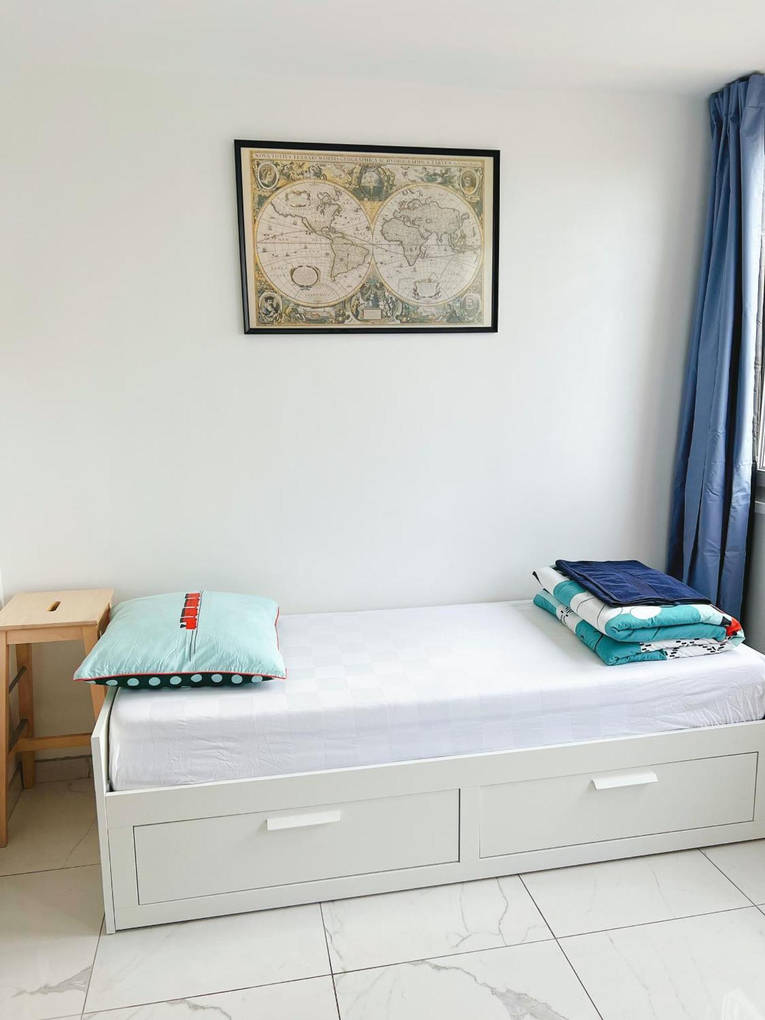 Apartment Near Subway And Supermarket Paris Bagian luar foto
